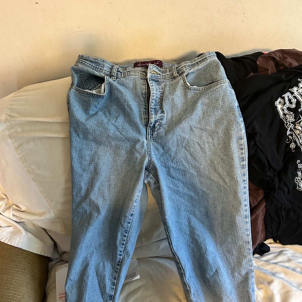 Blue skinny jeans